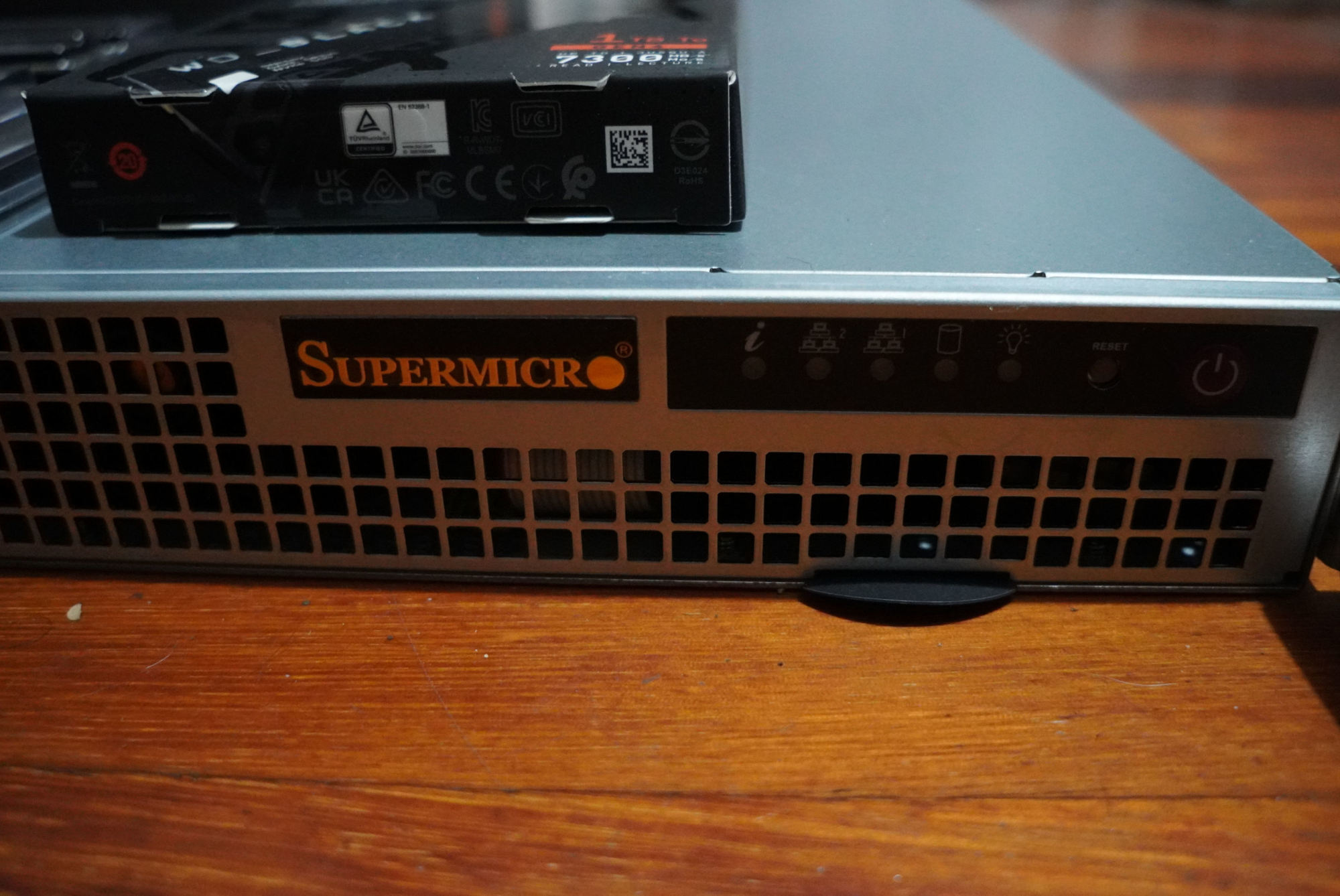 Server 1